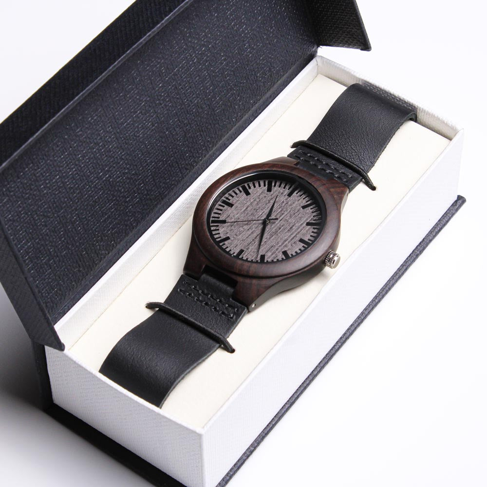 Gift for Spanish Papá | Engraved Wooden Watch | Solo Un Padre
