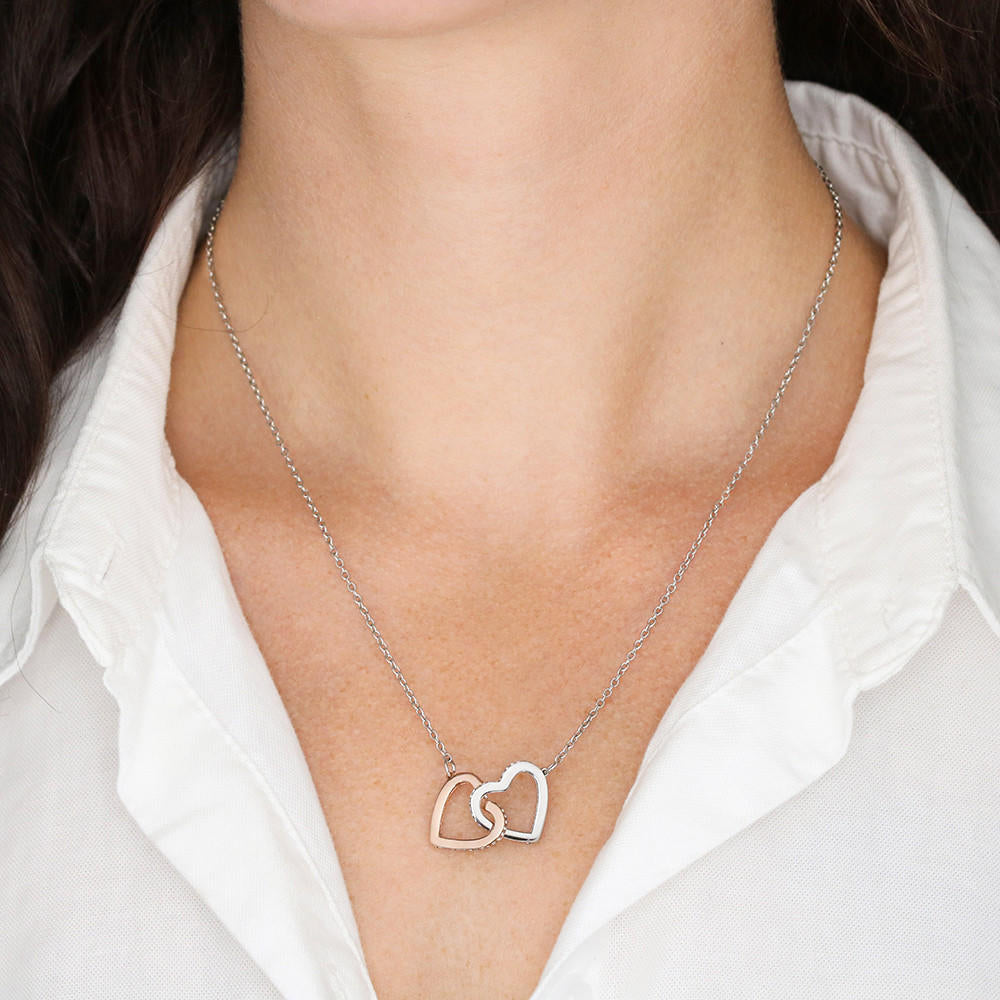 Gift for Spanish Mamá | Interlocking Hearts Necklace for Latina Mom